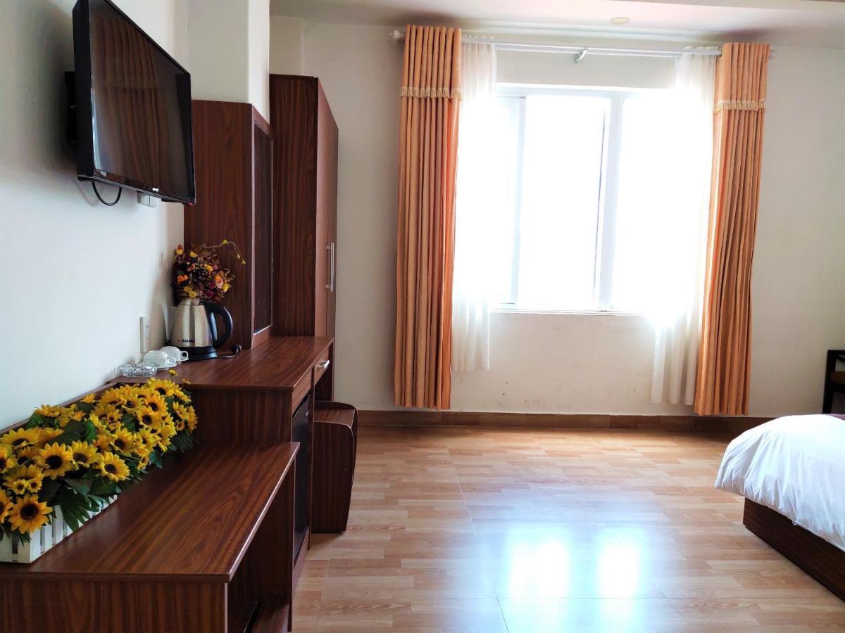 New Hampton Suits-Tam Xuan Centre Hotel Dalat Exterior foto
