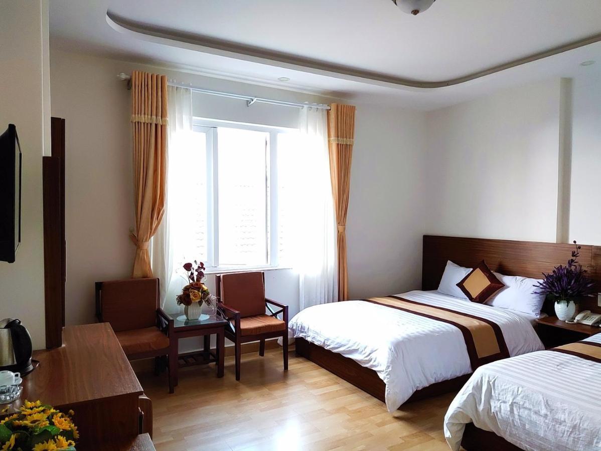 New Hampton Suits-Tam Xuan Centre Hotel Dalat Exterior foto