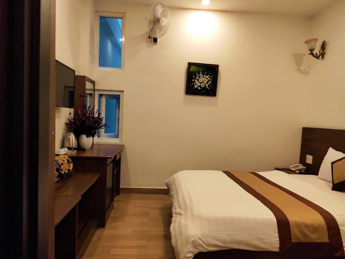 New Hampton Suits-Tam Xuan Centre Hotel Dalat Exterior foto