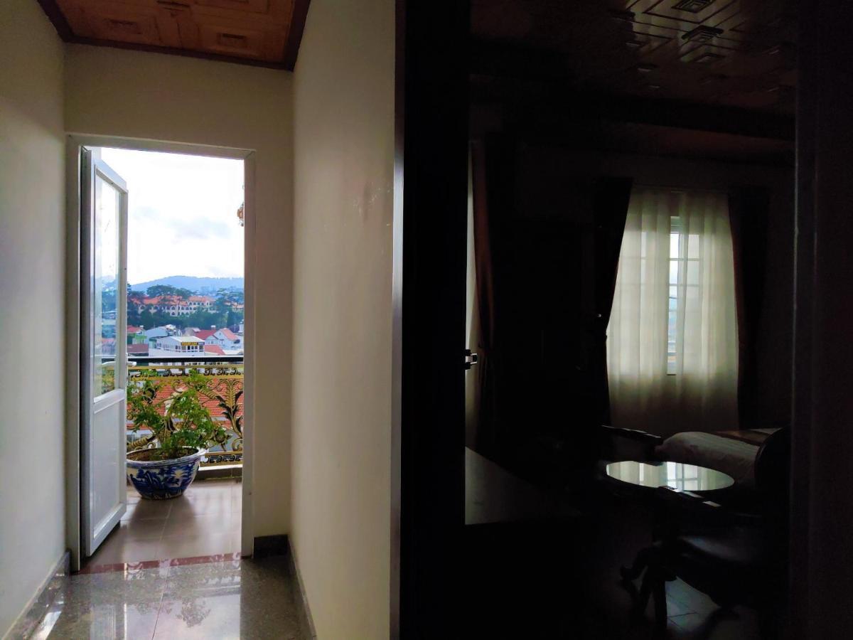 New Hampton Suits-Tam Xuan Centre Hotel Dalat Exterior foto